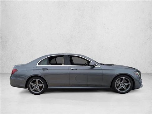Used 2018 Mercedes-Benz E 300 E 300 image 4