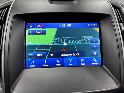 Used 2020 Ford Edge ST-Line FWD image 2