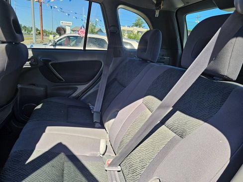 Used 2003 Toyota RAV4 4WD image 21