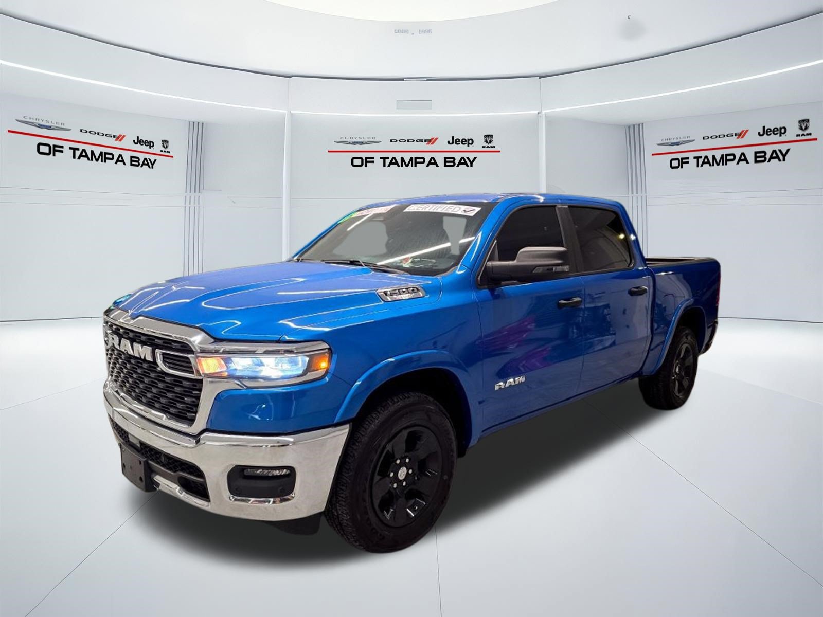 Used 2025 RAM 1500 Big Horn AWD/4WD image 2