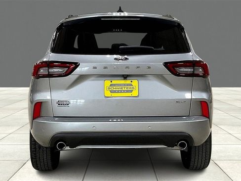 Certified 2023 Ford Escape ST-Line Elite image 4