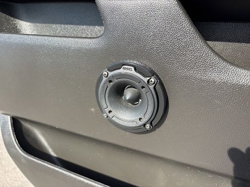 Used 2018 GMC Sierra 1500 SLT w/ Texas SLT Premium Package image 29