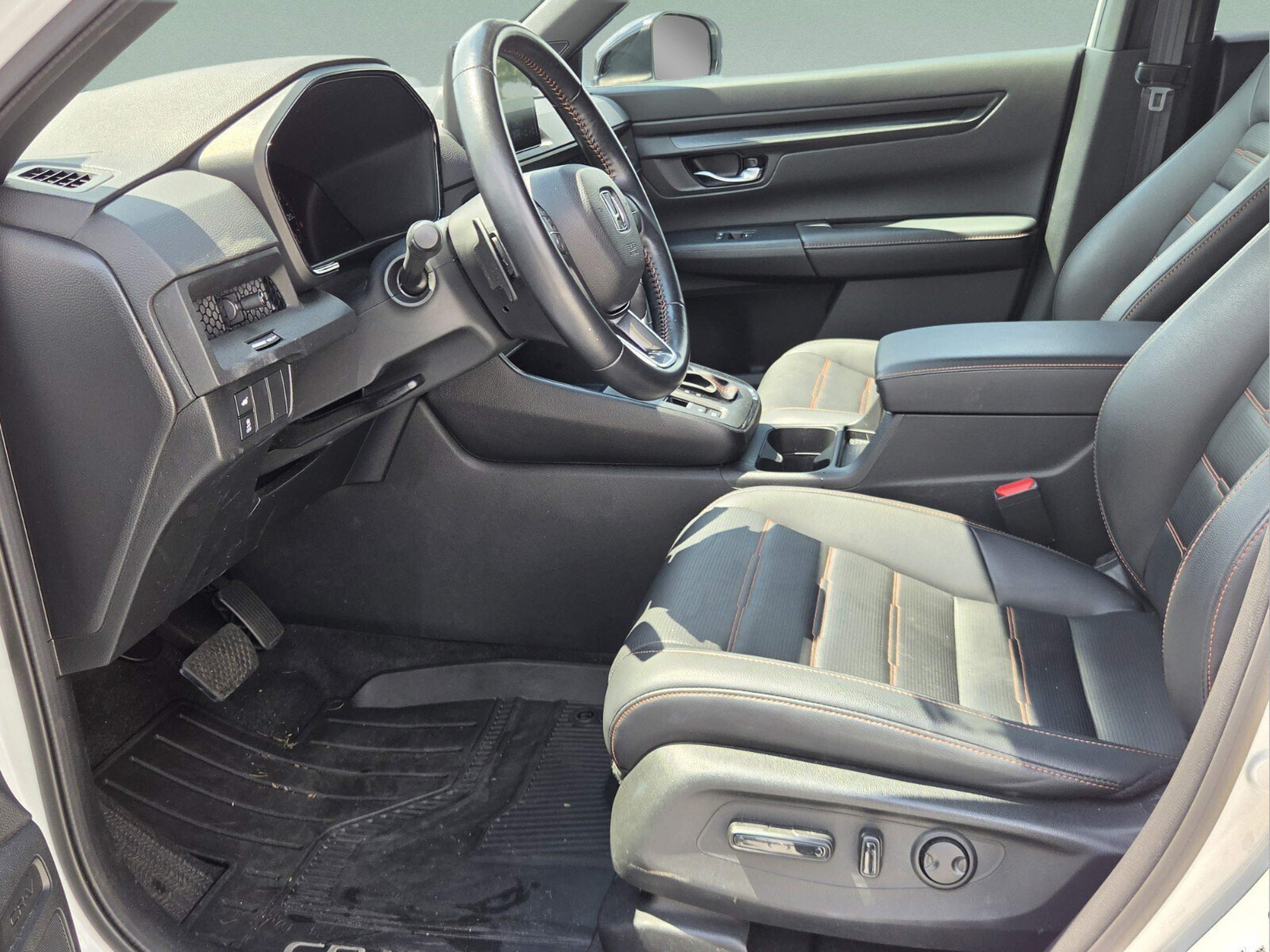 Certified 2025 Honda CR-V Sport-L image 9