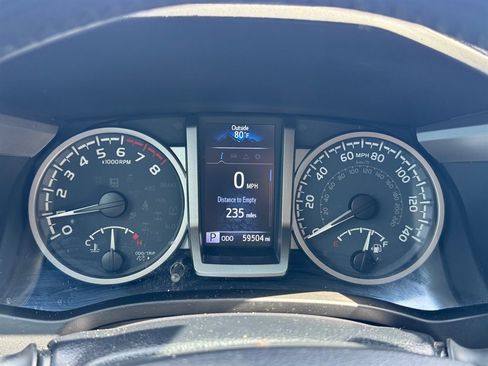Used 2021 Toyota Tacoma SR5 image 7