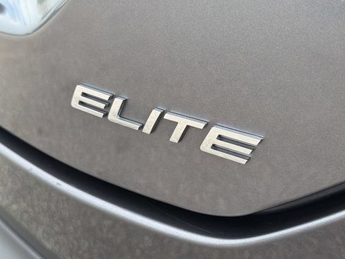Used 2023 Honda Pilot Elite image 35