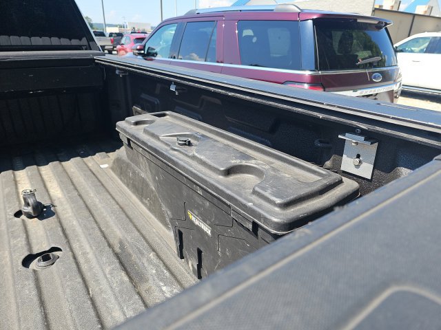 Used 2025 GMC Sierra 2500 AT4X AWD/4WD image 9