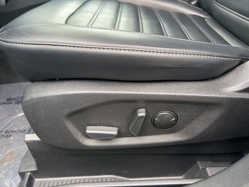 Used 2024 Ford Edge SEL w/ Convenience Package image 24