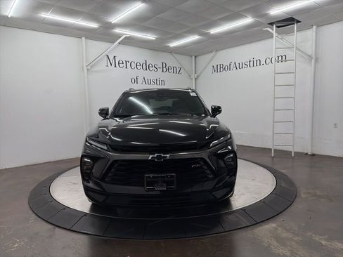 Used 2023 Chevrolet Blazer RS w/ Enhanced Convenience Package image 2