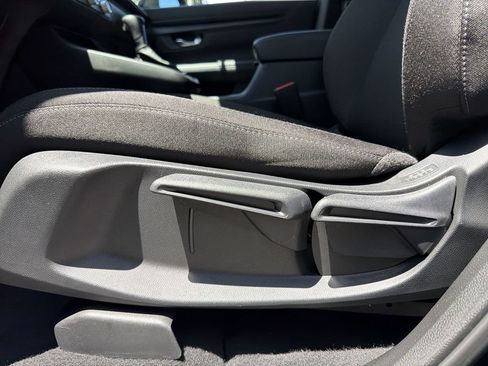 Certified 2026 Honda CR-V LX image 25