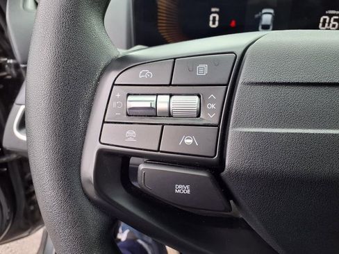 Used 2025 Kia K4 FWD image 14