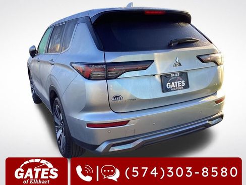 Used 2025 Mitsubishi Outlander SE AWD/4WD image 8