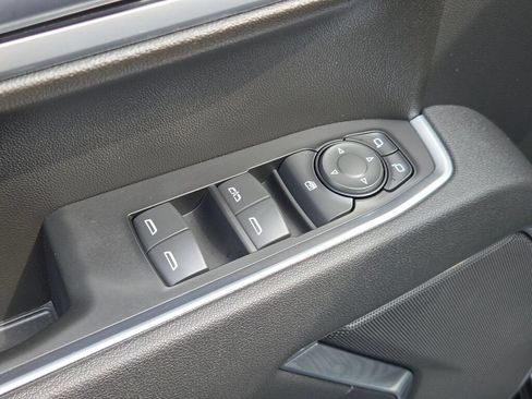 Certified 2026 Chevrolet Silverado 1500 LT AWD/4WD image 24