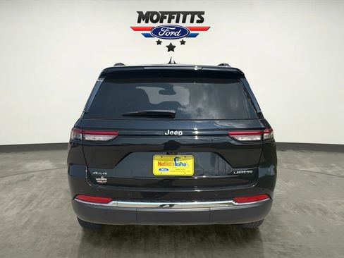 Used 2023 Jeep Grand Cherokee Laredo image 4