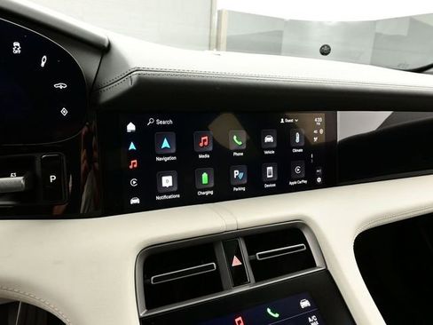 Certified 2025 Porsche Taycan AWD/4WD image 10