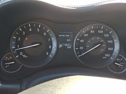 Used 2015 INFINITI Q70 3.7 w/ Sport Package image 23