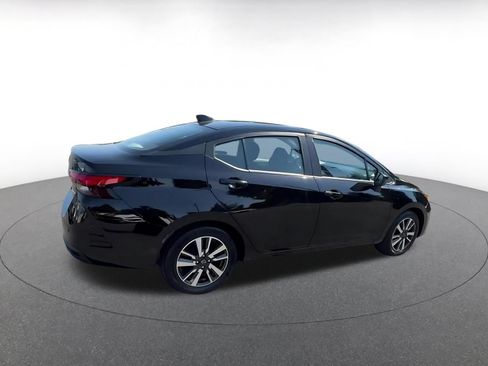 Used 2025 Nissan Versa SV FWD image 15