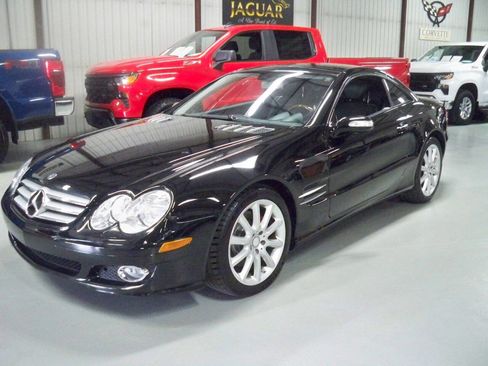 Used 2008 Mercedes-Benz SL 550 image 1