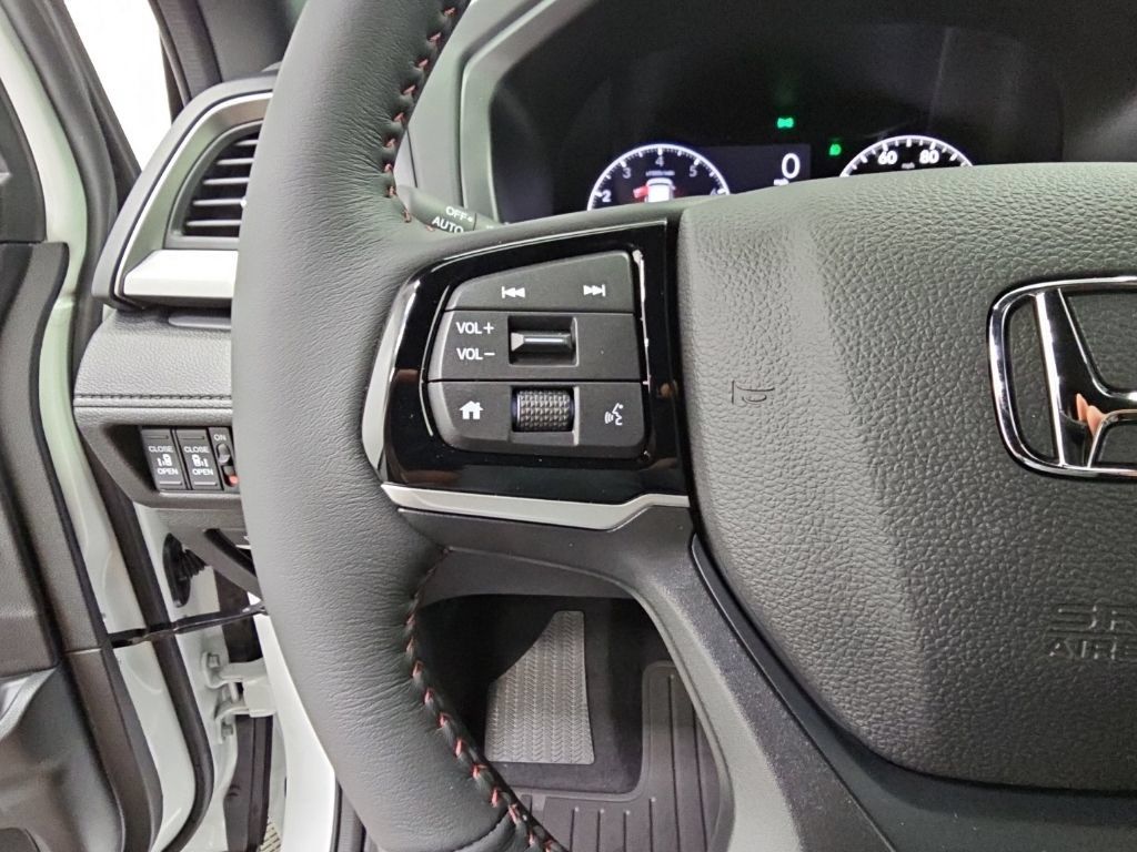 New 2026 Honda Odyssey Sport-L image 25