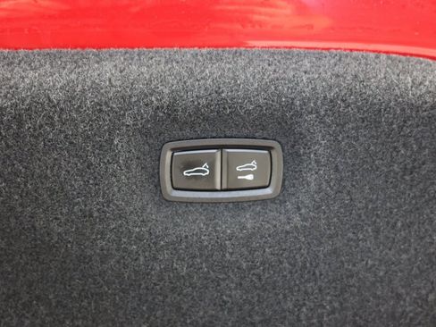 Used 2022 Audi e-tron GT Prestige image 46