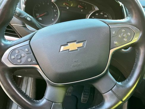Used 2020 Chevrolet Traverse Premier w/ Redline Edition FWD image 11