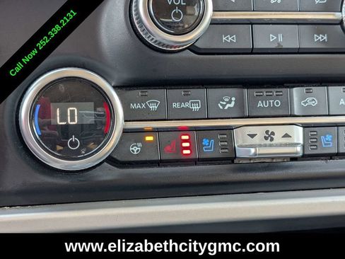 Used 2023 Ford Expedition Max XLT image 35