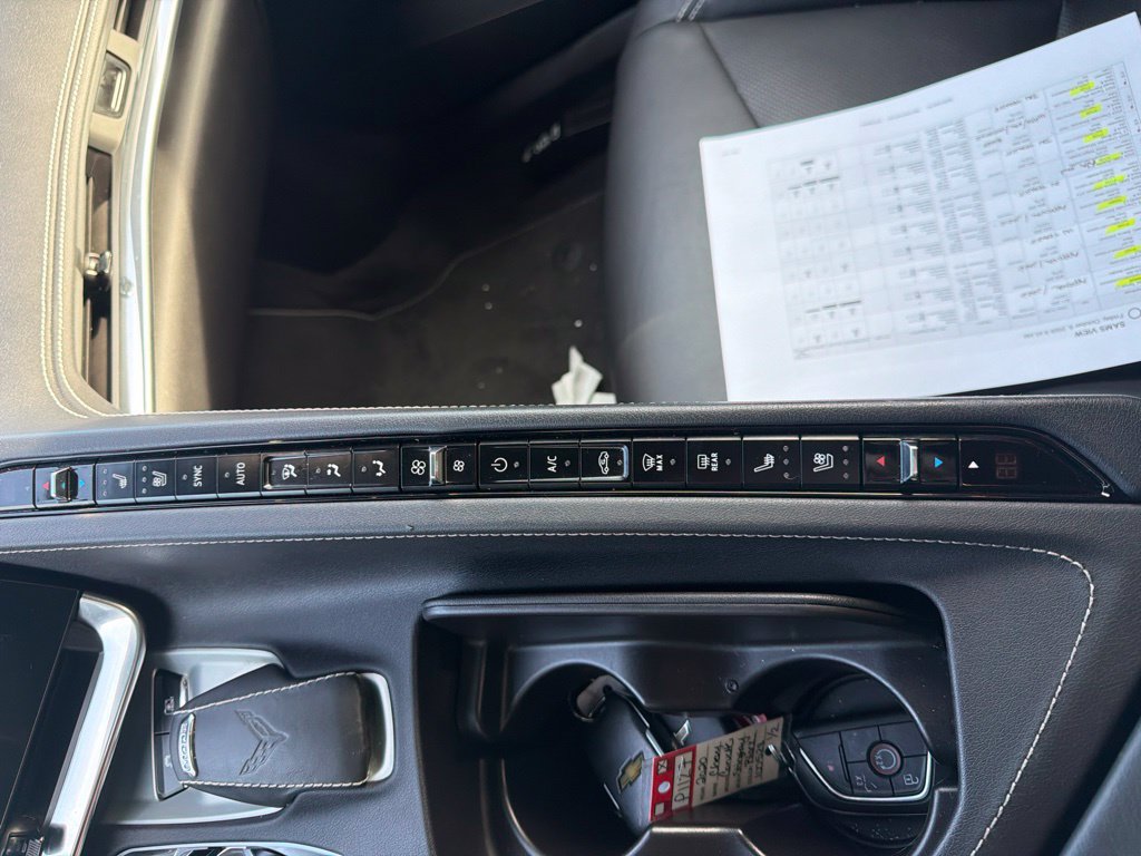 Used 2020 Chevrolet Corvette Stingray Preferred Cpe w/ 2LT Preferred Equipment Group RWD image 21