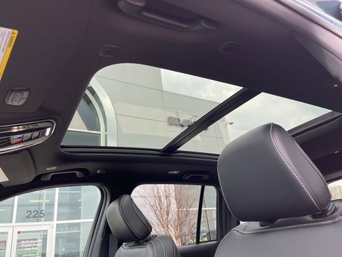 New 2026 Jeep Grand Cherokee Limited image 10