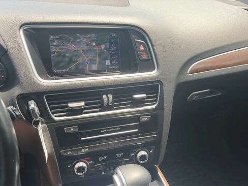 Used 2016 Audi Q5 2.0T Premium w/ Audi MMI Navigation Plus AWD/4WD image 23