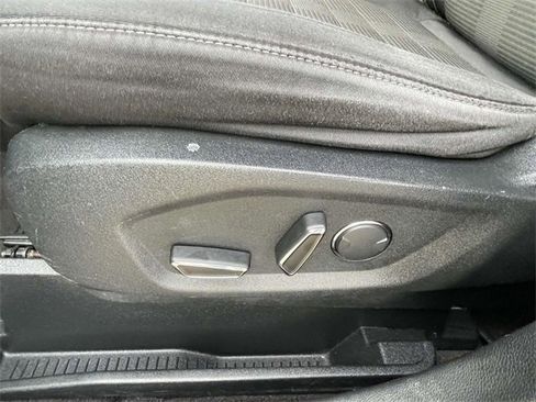 Used 2017 Ford Edge SEL w/ Cargo Accessory Package image 16