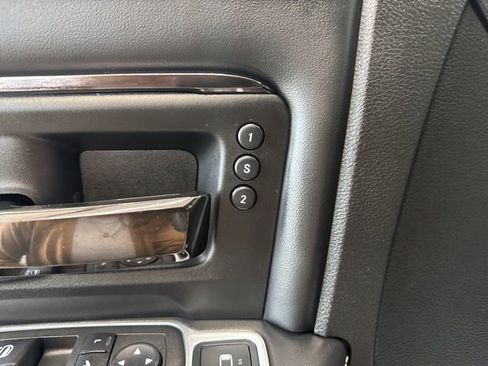 Used 2022 RAM 2500 Limited image 22