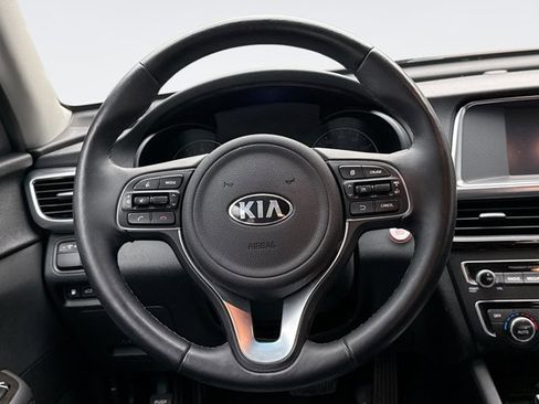 Used 2017 Kia Optima EX image 12