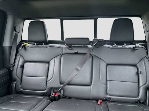 Used 2023 GMC Sierra 1500 Denali w/ Technology Package AWD/4WD image 26