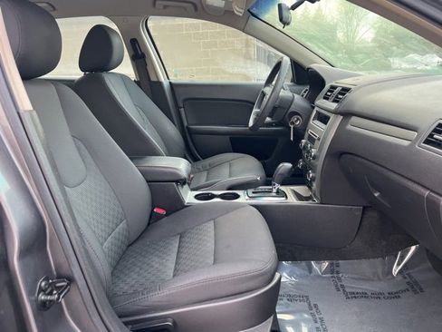 Used 2011 Ford Fusion SE image 11