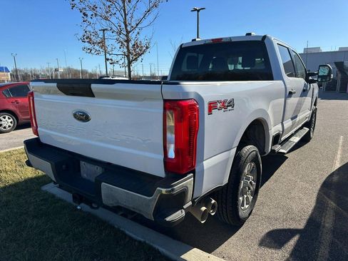 Used 2024 Ford F250 XLT w/ FX4 Off-Road Package image 8