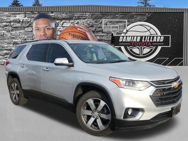 Used 2021 Chevrolet Traverse LT w/ LT Premium Package AWD/4WD image 1