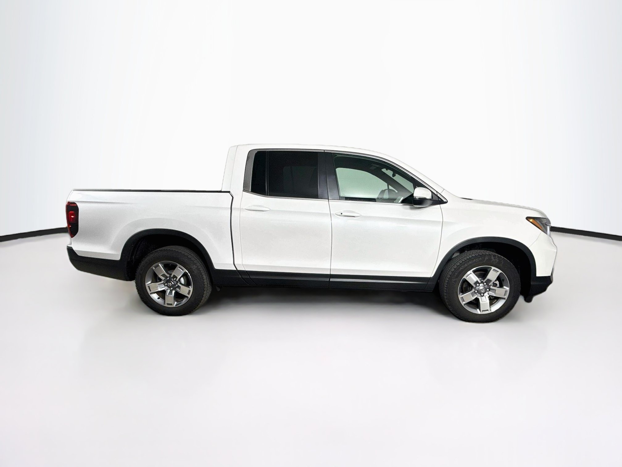 Certified 2026 Honda Ridgeline RTL image 2