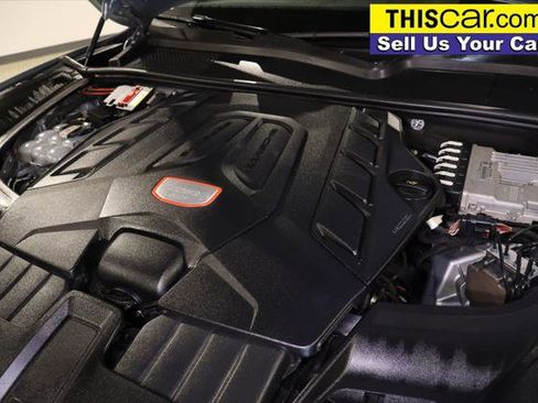Used 2021 Porsche Cayenne GTS image 27