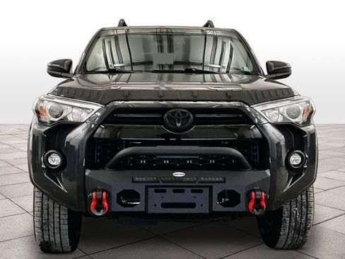Used 2024 Toyota 4Runner SR5 AWD/4WD image 3