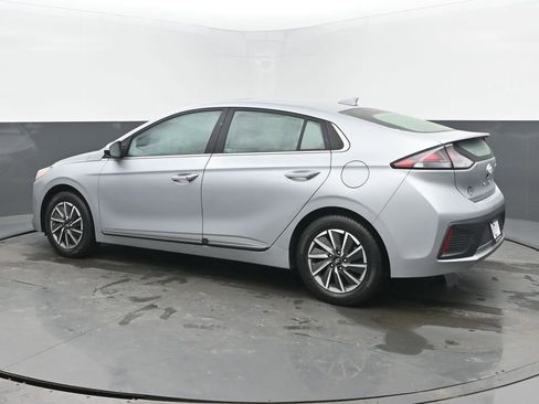 Used 2021 Hyundai Ioniq Limited image 3