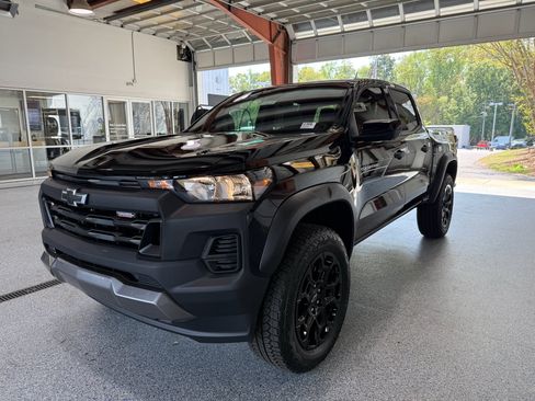 New 2026 Chevrolet Colorado Trail Boss AWD/4WD image 4