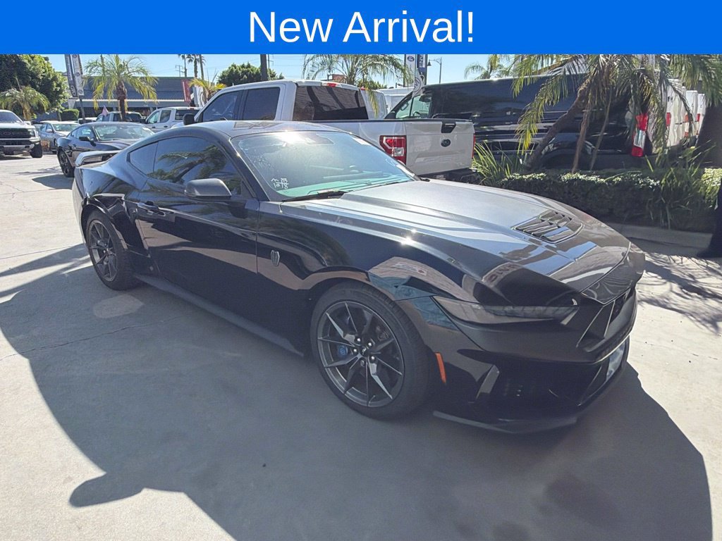 Used 2024 Ford Mustang Dark Horse RWD image 1