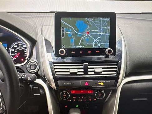 Used 2025 Mitsubishi Eclipse Cross SEL AWD/4WD image 5