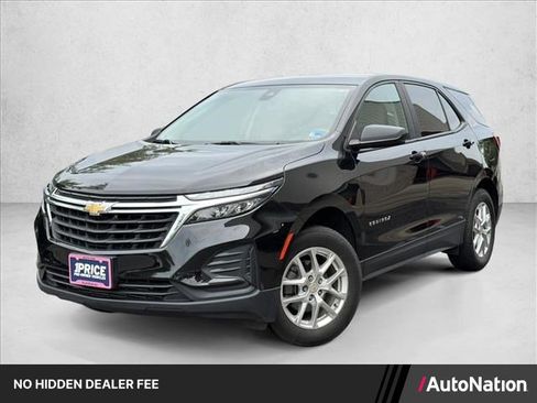 Used 2023 Chevrolet Equinox LS w/ LS Convenience Package AWD/4WD image 1