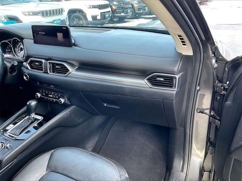 Used 2021 MAZDA CX-5 Touring w/ Touring Preferred SV Package image 12