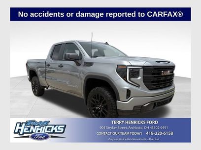 Used 2023 GMC Sierra 1500 Pro w/ Graphite Edition