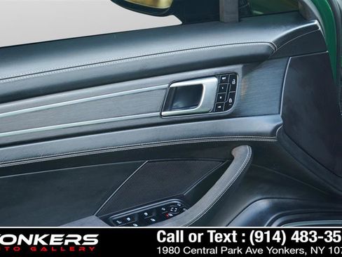 Used 2019 Porsche Panamera GTS image 37