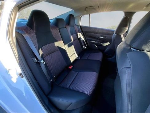 New 2026 Nissan Sentra SR w/ Floor Mat Package FWD image 9