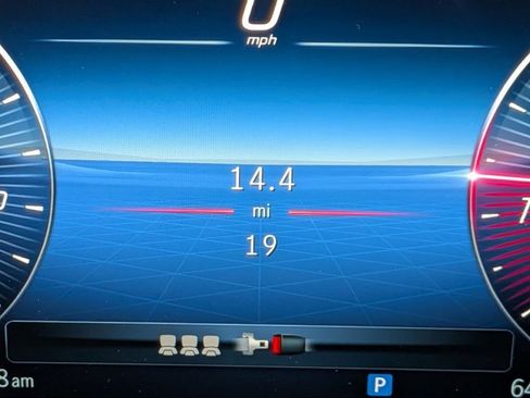 New 2026 Mercedes-Benz GLB 250 4MATIC image 10