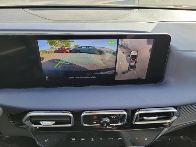 New 2026 Nissan Sentra SL w/ Floor Mat Package FWD image 16