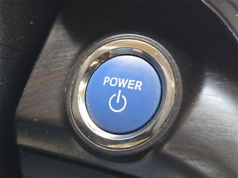 Used 2016 Toyota Avalon XLE Premium image 22